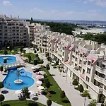 Apartment South On The Varna